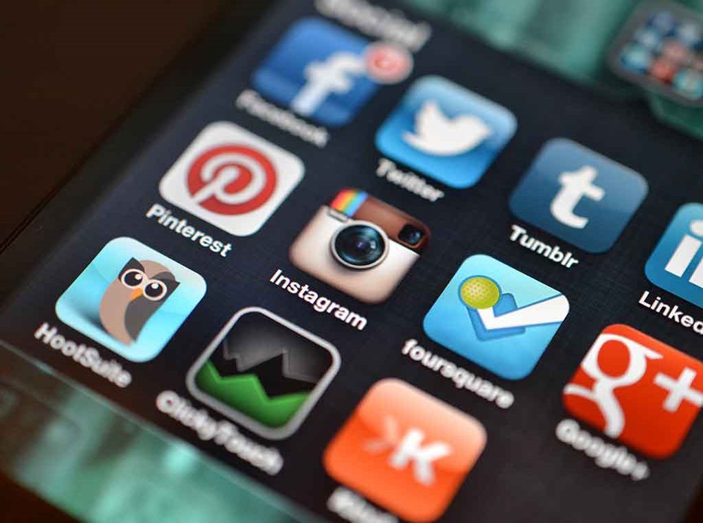 mobile app vs website